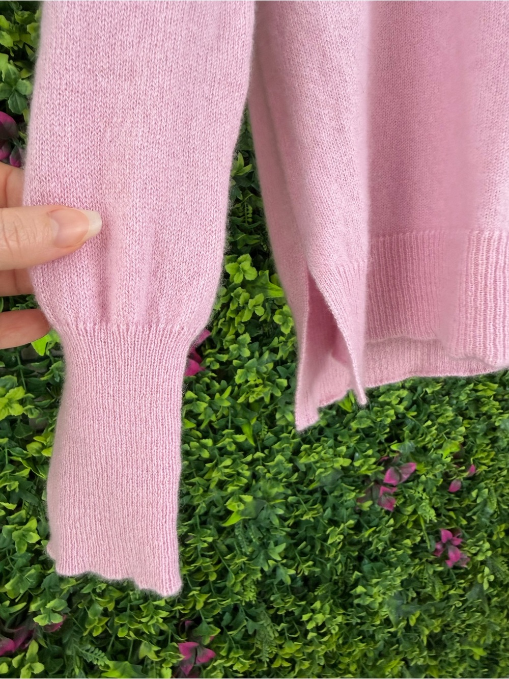 Nordstrom 100% Cashmere Pink Turtleneck Sweater Women’s Large Quiet Luxury - Picture 5 of 9
